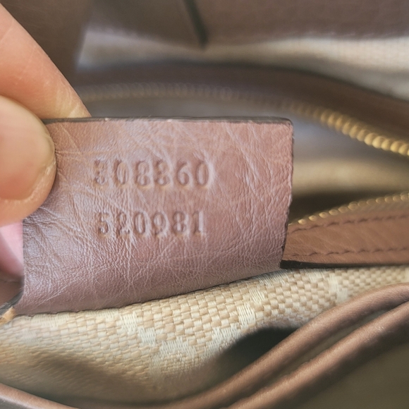 Gucci Diana Bamboo Handle - Picture 8 of 10